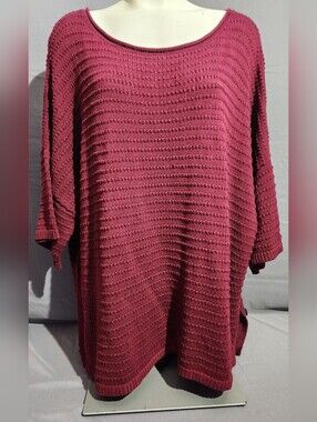Time and Tru Rosewood Scoop Neck Knit Tunic